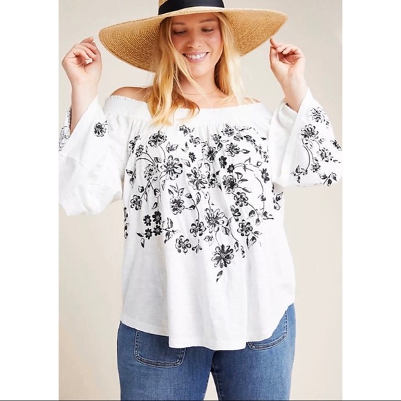 Anthropologie Tops - Anthropologie Plus Embroidered Floral Shoulder Top